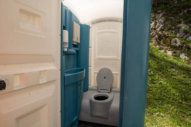 Best Porta potty delivery and setup  in North Lauderdale, FL